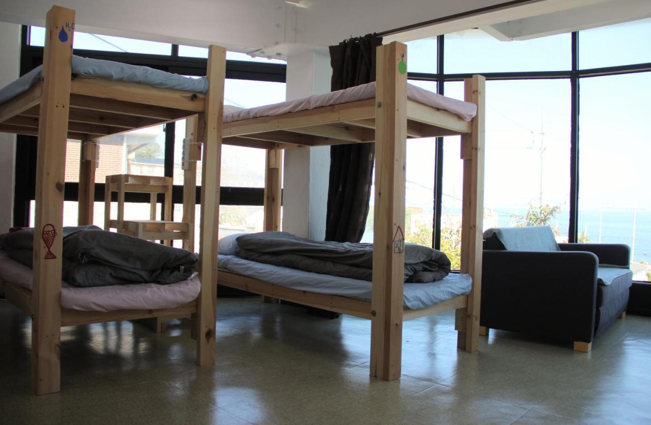 Ostello Redo Backpacker'S Gangneung Esterno foto
